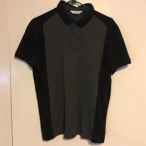 Gray and black men's Calvin Klein Body Fit Polo Shirt size Large short sleeves